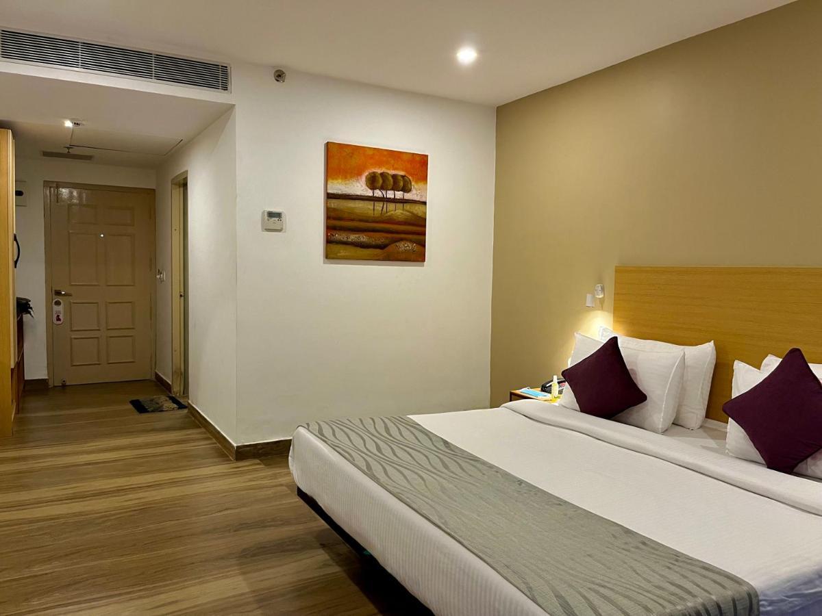 Hotel The Golden Sands Calangute Luaran gambar